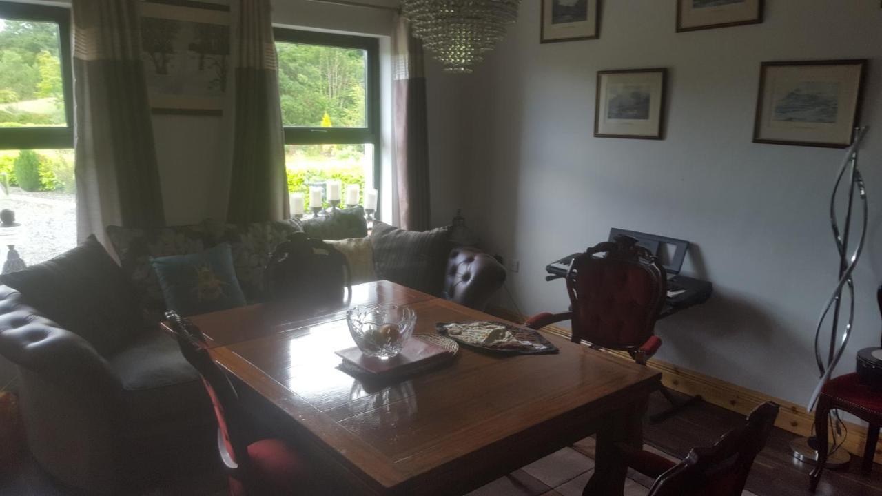 Pat'S Place Daire Ballaghaderreen Dış mekan fotoğraf